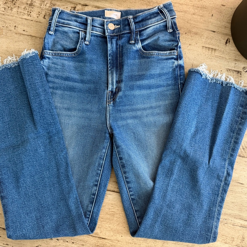 MOTHER Frayed Hem Blue Cropped Jeans
